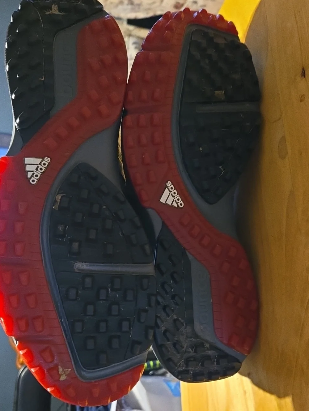adidas Men’s Gray Athletic Sneakers with Red Outsole Accents